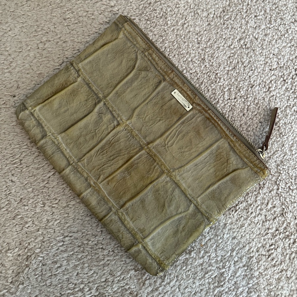 Kate spade tan clutch